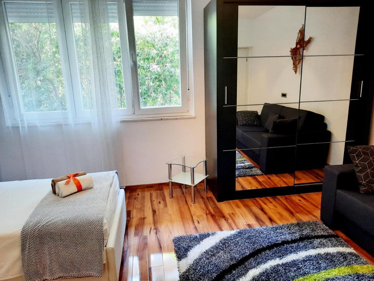 Split Symphony Veranda: Modern, New Apartment Dış mekan fotoğraf