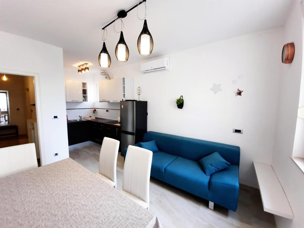 Split Symphony Veranda: Modern, New Apartment Dış mekan fotoğraf