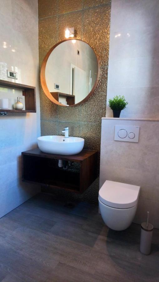 Split Symphony Veranda: Modern, New Apartment Dış mekan fotoğraf
