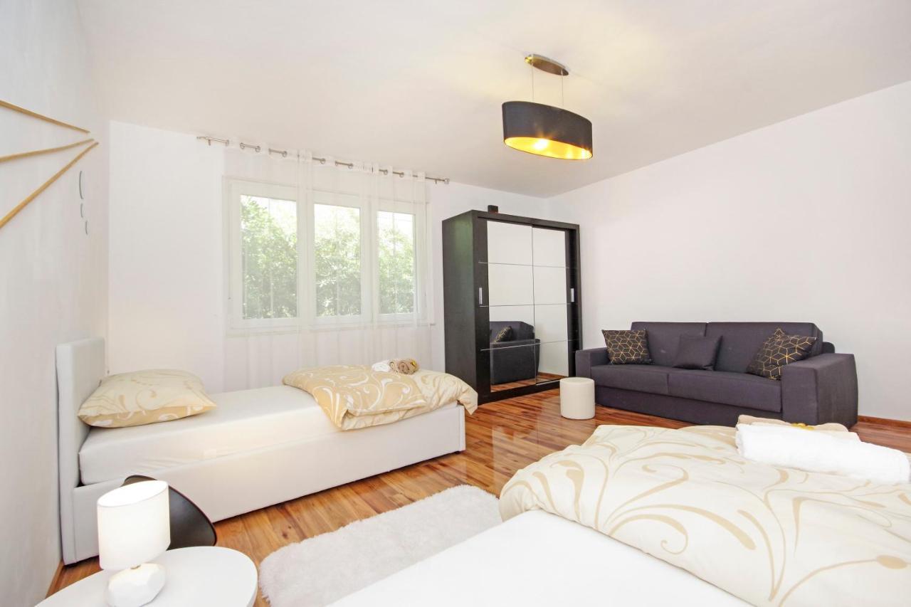Split Symphony Veranda: Modern, New Apartment Dış mekan fotoğraf