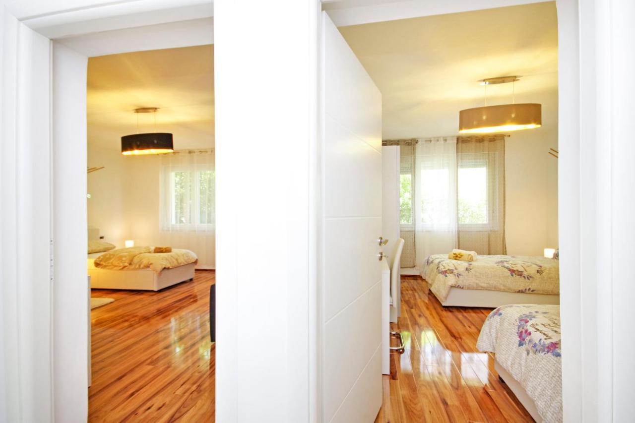 Split Symphony Veranda: Modern, New Apartment Dış mekan fotoğraf
